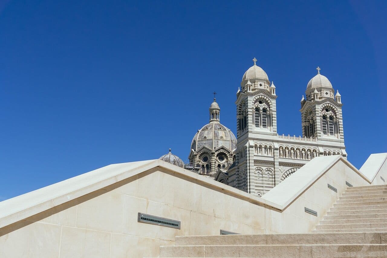 Image 6 of 6
